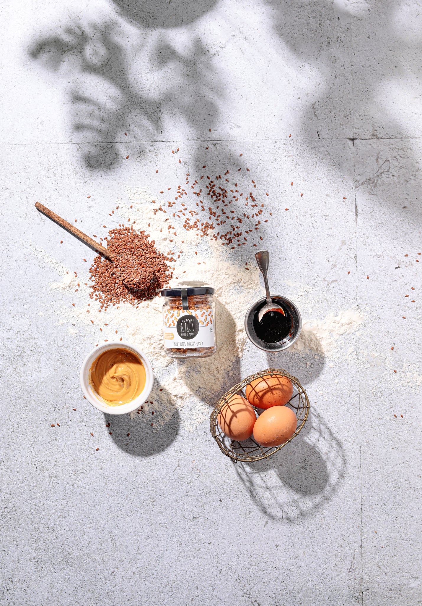 Treats With Peanut butter – Molasses – Linseed